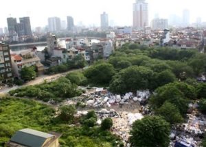 Garbage dump in Hoang Cau, Hanoi
